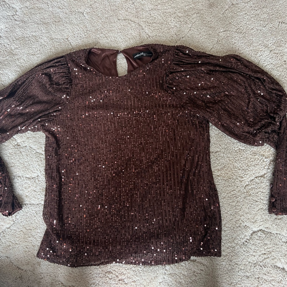 NWOT Sequin top